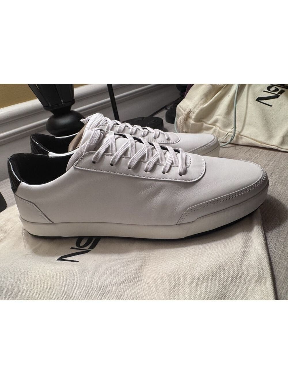 Novella Low Top Luxury Sneakers in Dust Bag New White/ Black 10 - Picture 4 of 14